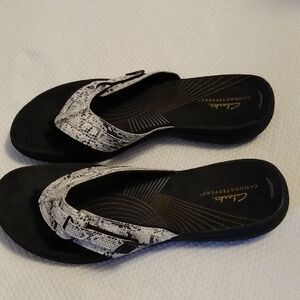 Clarks Cloudsteppers Sandals 10